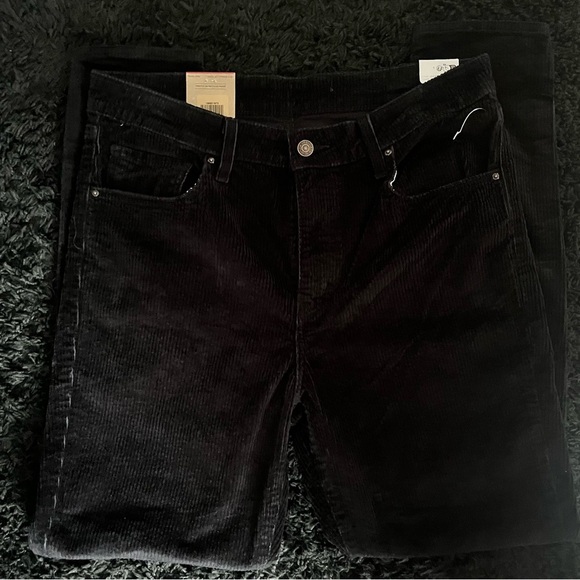 LEVI’S BLACK HIGH RISE SKINNY CORDUROY JEANS - Picture 5 of 6